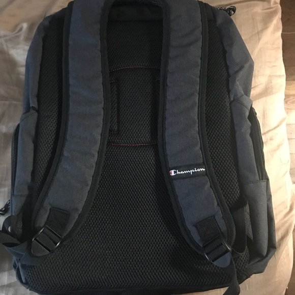 Champion utility book bag - Picture 2 of 3
